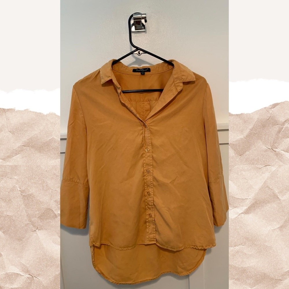 Mustard button top